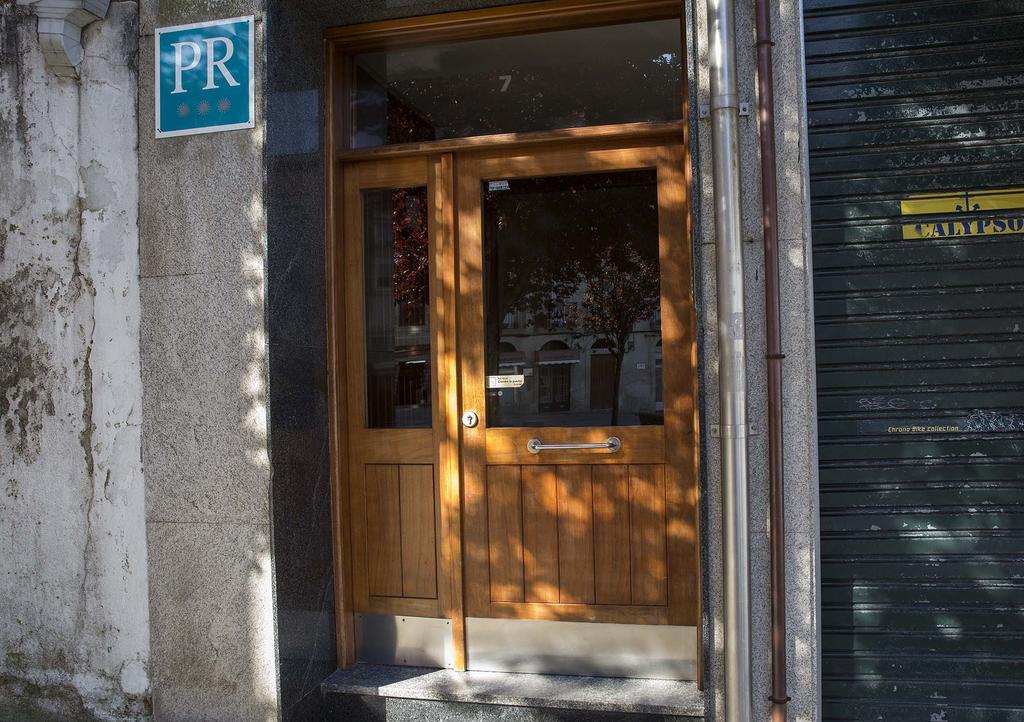 Hostal A Pedra 比戈 外观 照片
